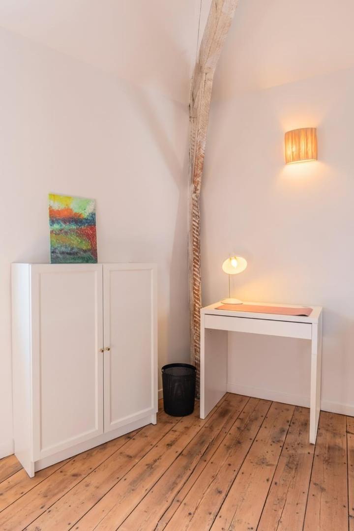 Charming 2-Bedroom Apartment At Croise Laroche Marcq-en-Barœul Extérieur photo
